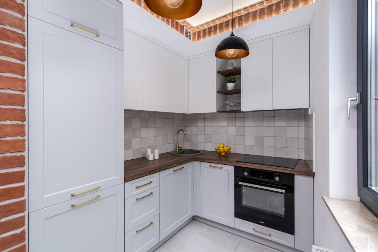 Premium With Air Conditioning, Heart In Cracow Apartment *